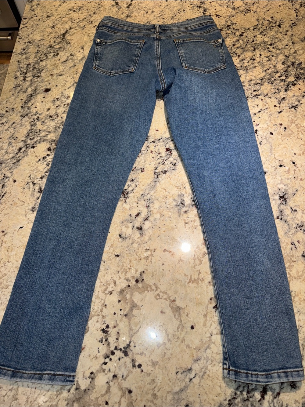 Pilcro Straight Fit Women’s Blue Denim Jeans